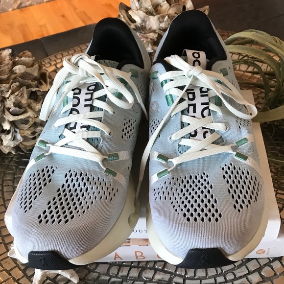 HOT RN 🔥 ON CLOUDSURFER MINERAL / ALOE COLORWAY - Picture 6 of 16